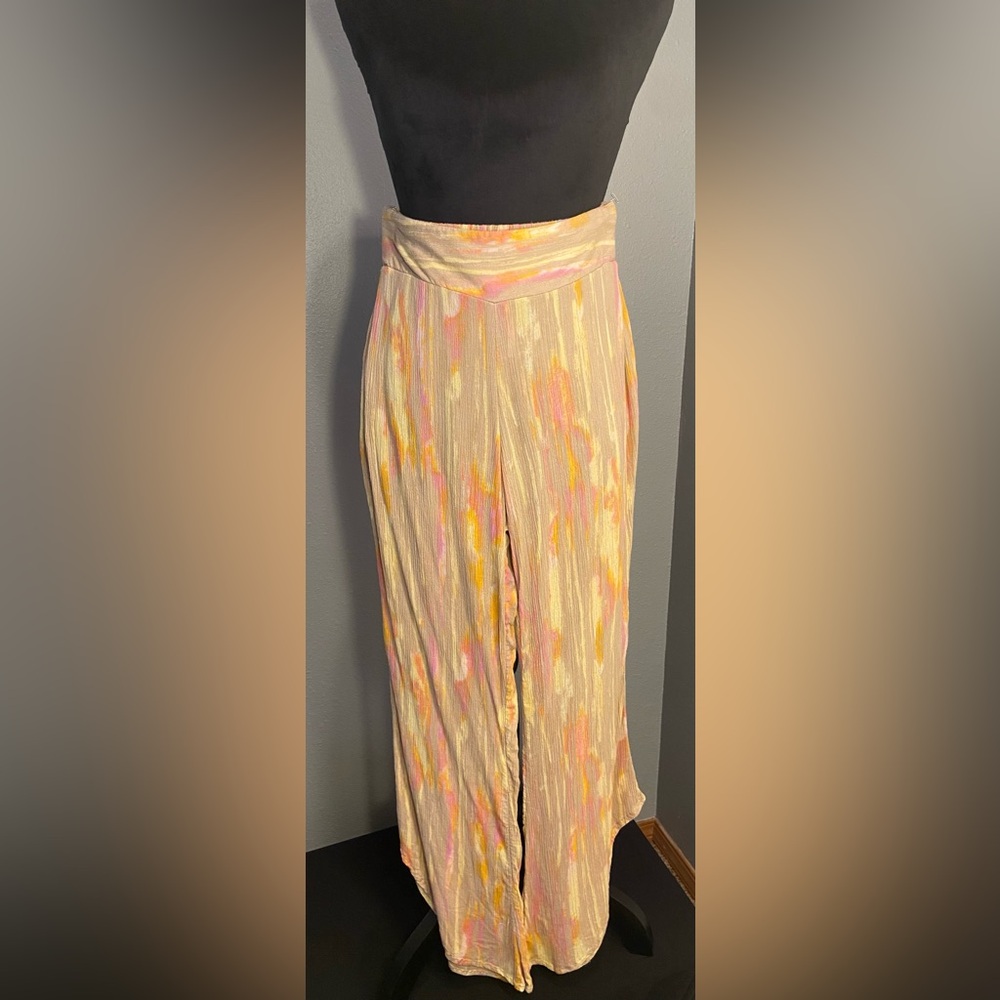 Free People ~ Size Small ~ Hippie ~ Boho ~ Light ~ Pull On ~ Pants